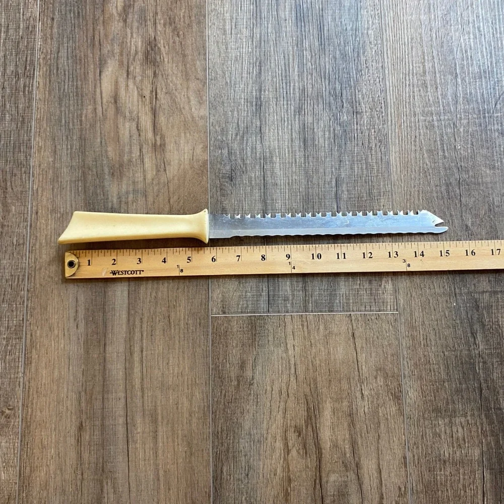 Vintage‎ Quikut Frozen Food Knife Stainless Steel Double Serrated Cream Handle